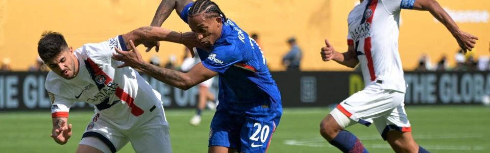 走下神坛！蓝军以简单粗暴之姿粉碎巴黎梦幻，简约足球撕裂“无解”神话