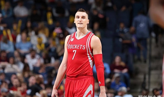 得到了续约合同！前火箭首轮秀下赛季将继续在西甲联赛劲旅效力？