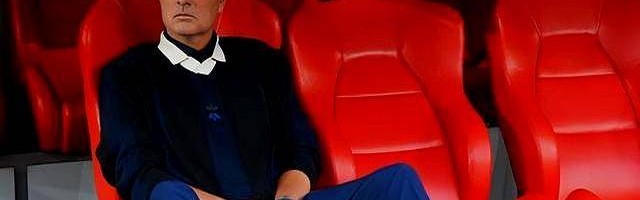 曼联爆出大冷门取胜，拜仁读秒绝杀，穆帅已连续5年缺席欧冠