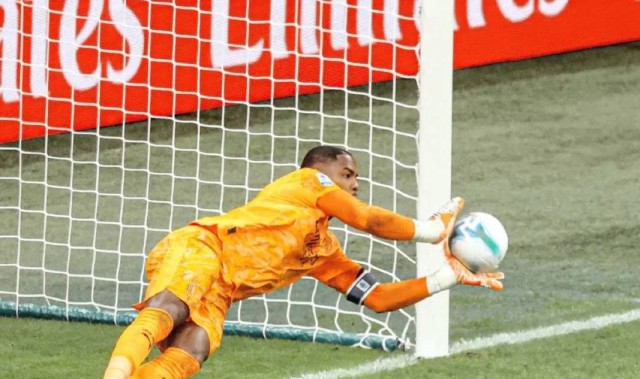 意甲知名媒体人：米兰门将迈尼昂和切尔西的谈判已冻结，目前没有进展