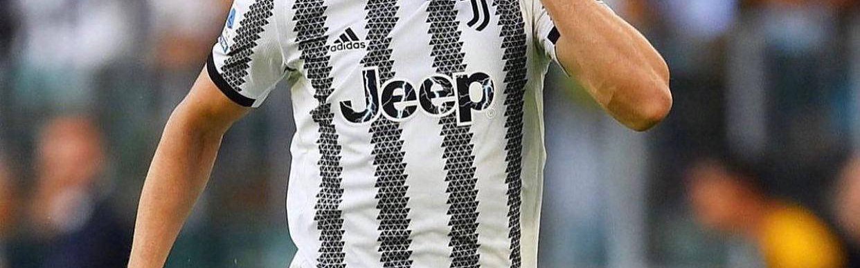 巴萨与AC米兰争夺弗拉霍维奇 意甲金靴前往沙特赚取高薪，年薪翻五倍