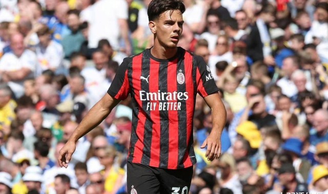 米兰夏窗收入1.48亿欧意甲第1，支出9200万意甲第3，塔雷值得肯定