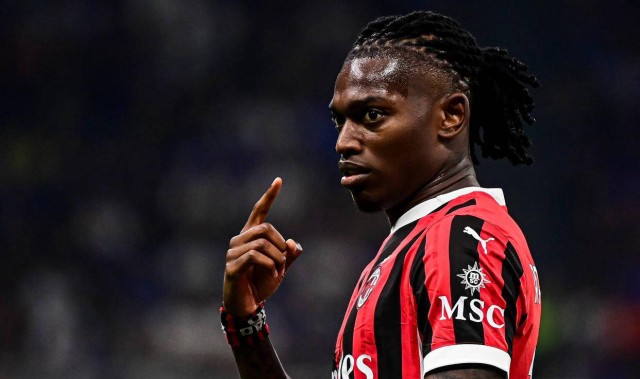 巴萨夏季重磅引援锁定阿尔瓦雷斯，马竞巨星年薪过千万