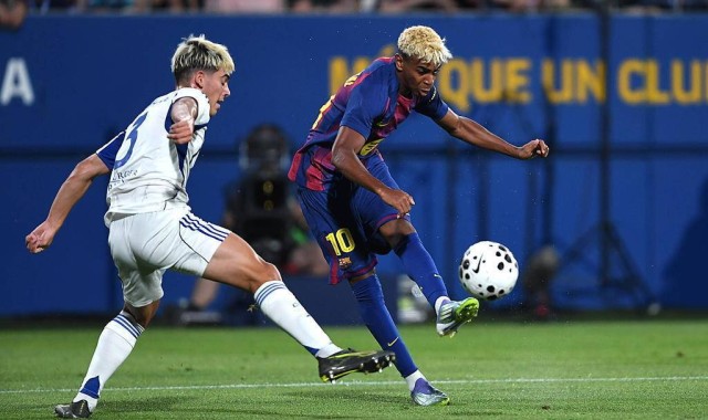 里瓦尔多：巴萨与去年相比尚早，维尼修斯替补是成长策略