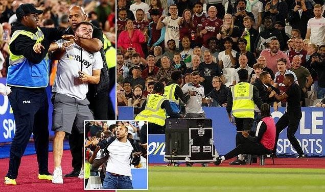 邮报：西汉姆球迷惨败切尔西时冲场宣泄不满，许多球迷提前离场