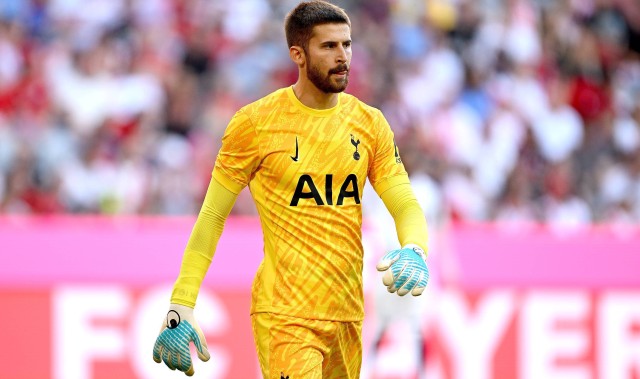 维卡里奥：热刺希望再次体验捧起奖杯的感觉，祝多纳鲁马一切顺利