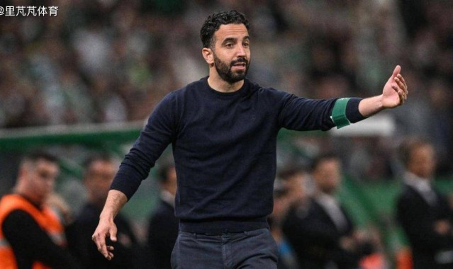 放弃阿莫林扶正助教上位？曼联前助教给出指导意见，拉爵怎么想