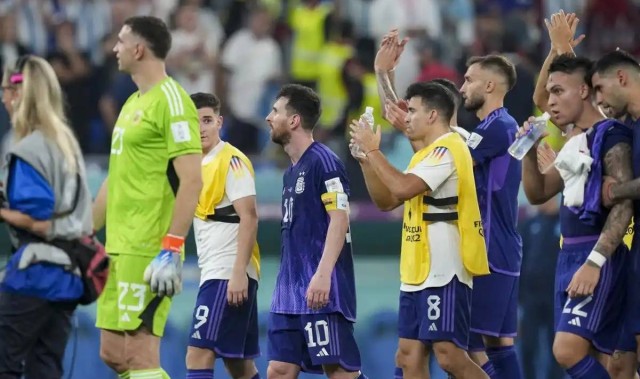 0-2！西甲中资队玩脱了：惨吞4连败濒临降级区，周末生死战