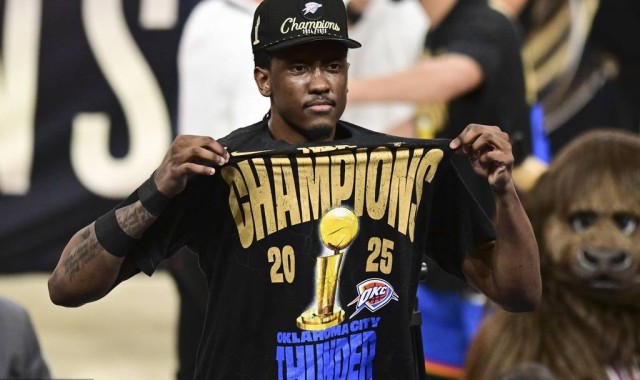 杰威5年2.87亿提前续约雷霆 三少薪资合计超8亿