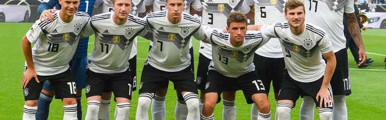 德乙升班马弑神夜！德累斯顿主场 14 连胜能否碾碎美因茨的德甲战车？