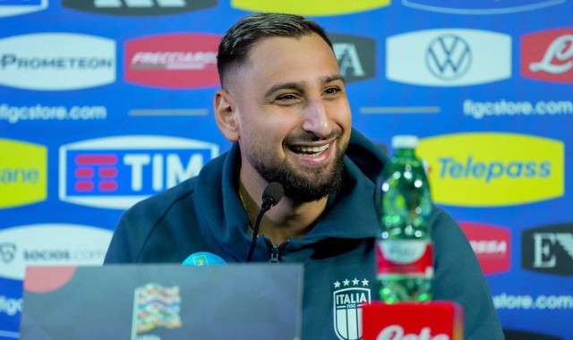 转会市场风云：曼城曼联争夺门神，利物浦瞄准新星