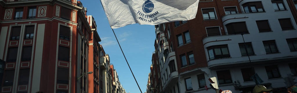 爆冷夺冠！热刺联赛耻辱17名，欧联杯却封王，下赛季踢欧冠！