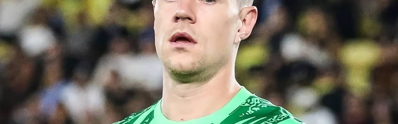 转会1+1：曼城有意追巴萨失位守护神 红军死敌将3500万签西甲前锋