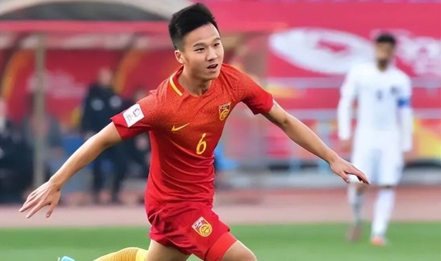 浙江俱乐部两位离队热门预测！一人效力法甲马赛，可考虑去国安