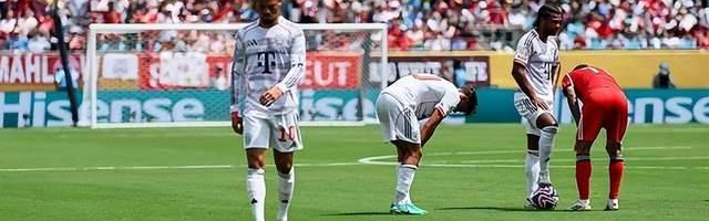 踢假球?拜仁0-1本菲卡，8人轮换避切尔西，进八强或战巴黎