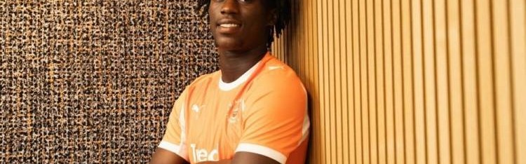 官方：水晶宫前锋埃比沃维转会布莱克浦，签约两年