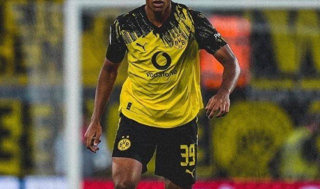 1比0险胜！多特蒙德艰难晋级德国杯，伤病判罚问题或成德甲隐患？