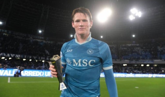 前曼联助教：卖掉麦克托米奈是错误的决定，况且是那么低的转会费