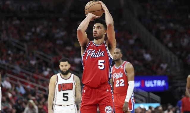 格莱姆斯想要2500万年薪 但76人报价4年3900万