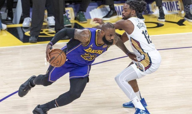 加内特：因为续约问题 詹姆斯像是在给湖人队施压