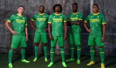 法甲：斯特拉斯堡VS南特，最新比分预测