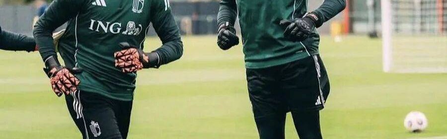 曝曼联仍欲签新门将原因！拉门斯打消更衣室质疑，队友本想要大马丁