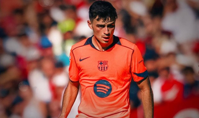 西甲：巴萨惨败，皇马领跑，马竞屈居第6