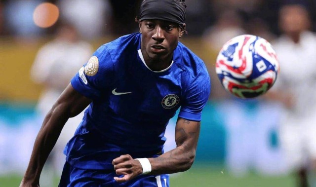 马杜埃克动情告别切尔西，5200万英镑转投阿森纳引争议