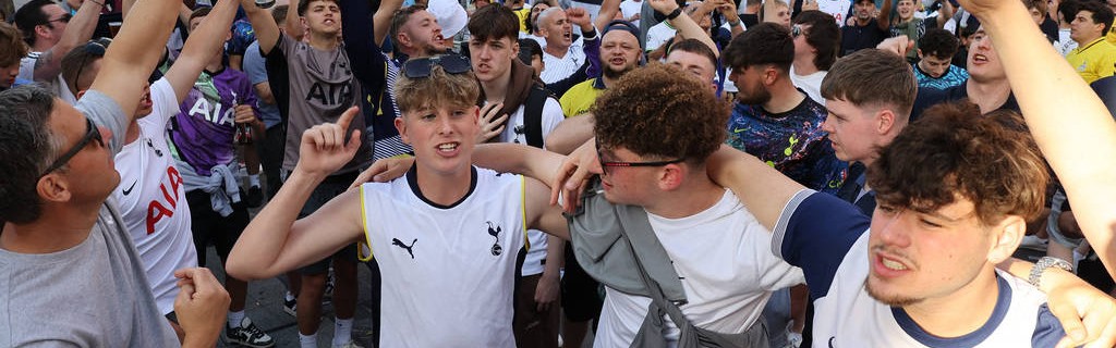 曼联崩盘夜！阿莫林获“免死金牌”，高层葫芦里卖的什么药？